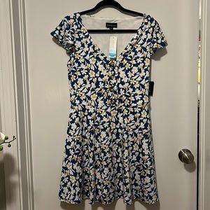 Fortune & Ivy A-Line Floral Dress - Size L - NWT